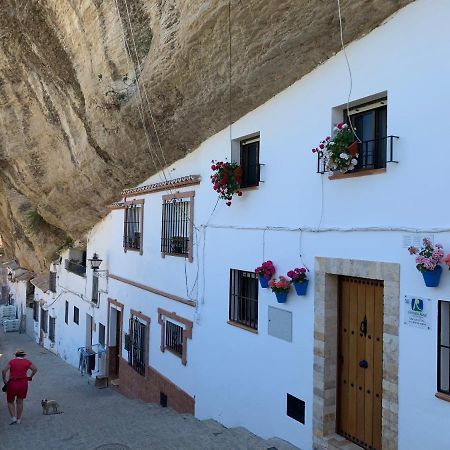 Casa Cueva "Las Calcetas" Guest House Setenil De Las Bodegas Екстериор снимка
