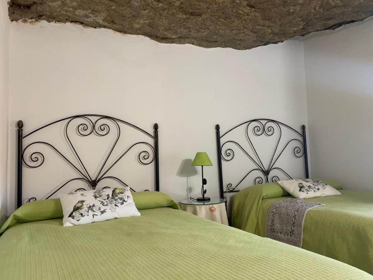 Casa Cueva "Las Calcetas" Guest House Setenil De Las Bodegas Екстериор снимка