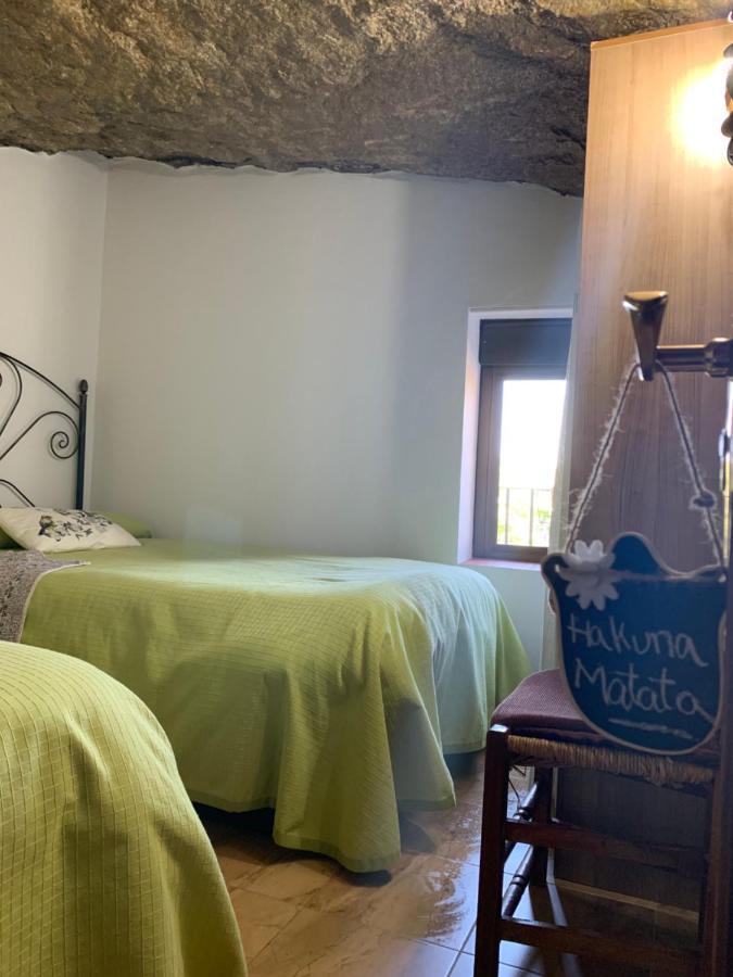Casa Cueva "Las Calcetas" Guest House Setenil De Las Bodegas Екстериор снимка