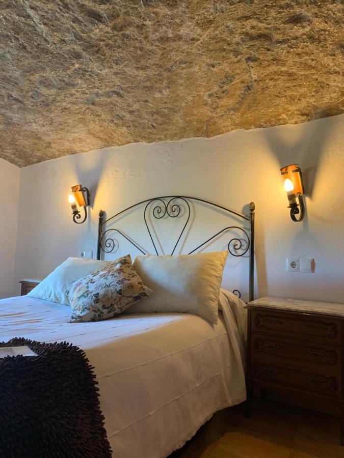 Casa Cueva "Las Calcetas" Guest House Setenil De Las Bodegas Екстериор снимка